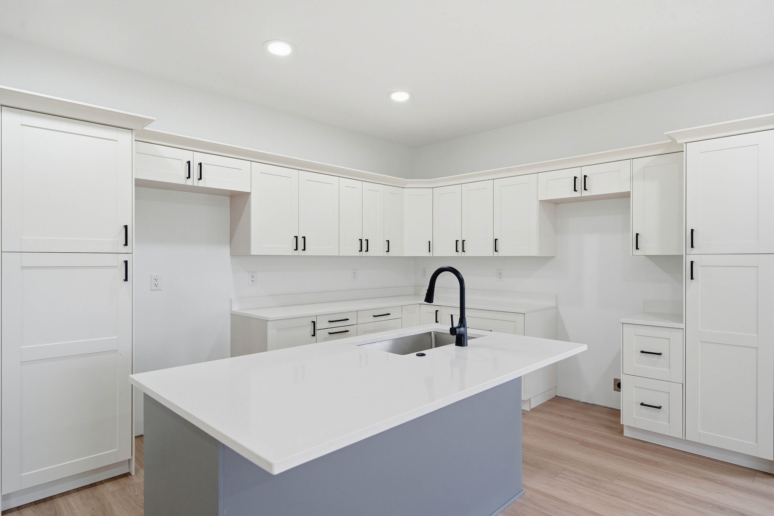 Listing Photo: 16359 Kennedy St Ackley IA--12